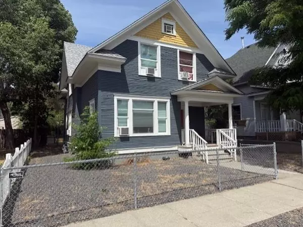 1724 W GARDNER St, Spokane, WA 99201