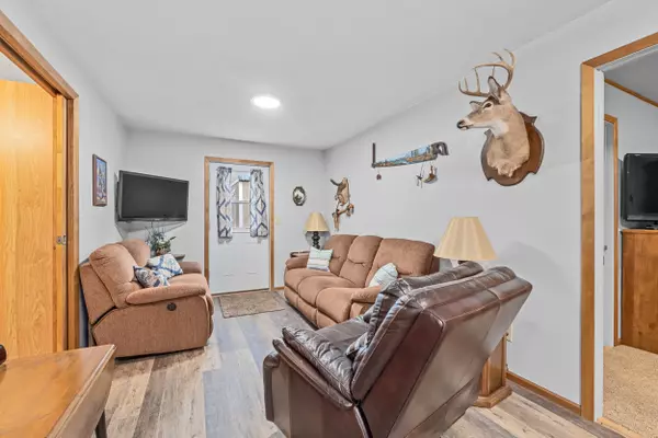 Ione, WA 99139,308 McInnis St