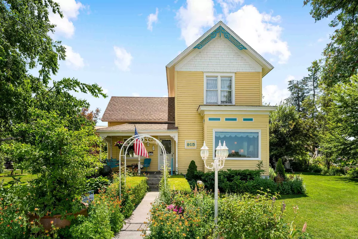 Davenport, WA 99122,915 Marshall St