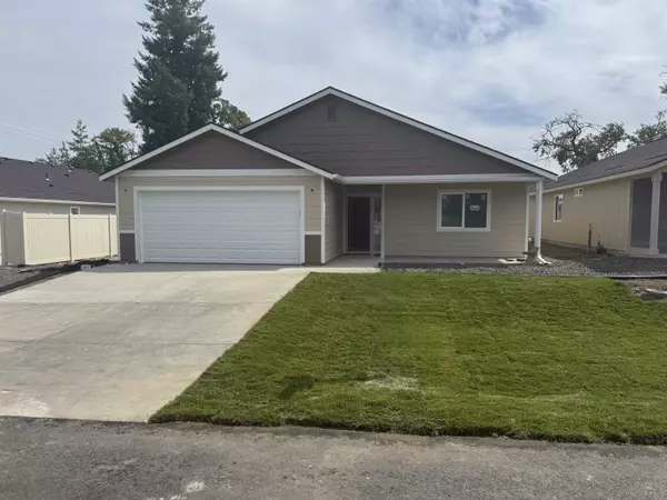 9 S Rivista Ln, Greenacres, WA 99016