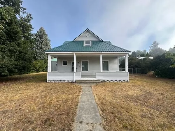 Newport, WA 99156,818 W 3rd St