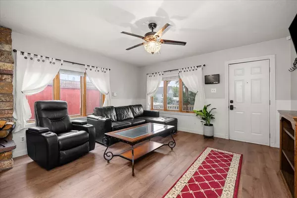 Newport, WA 99156,413 S Warren Ave