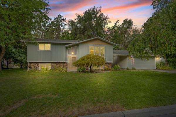 3022 S Glenn Rd, Spokane Valley, WA 99206