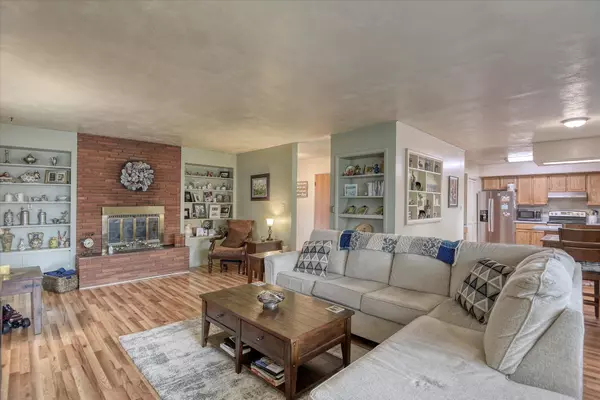 Cheney, WA 99004,222 N 6th St