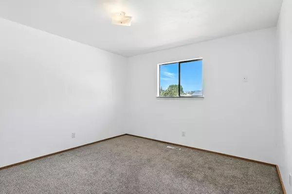 Newport, WA 99156,427 W 7th St