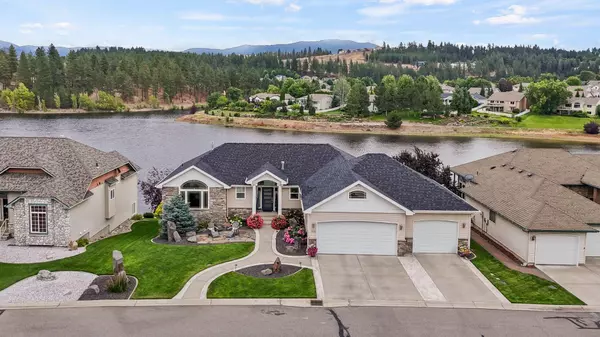 515 S Shelley Lake Ln, Spokane Valley, WA 99037