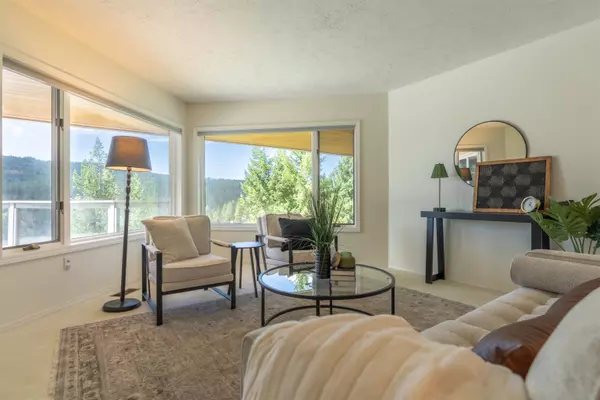 Spokane, WA 99208,13221 N Howard Ct