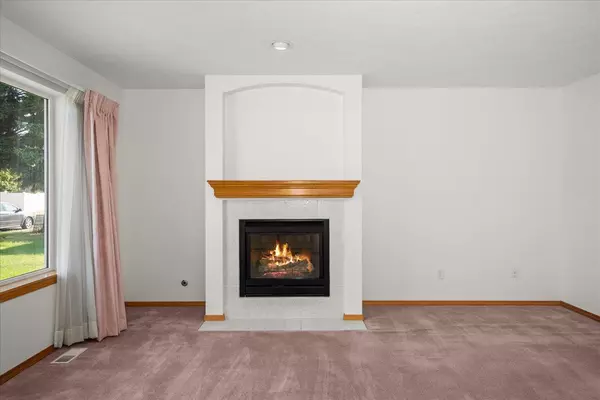 Spokane, WA 99205,221 W Rockwell Ave