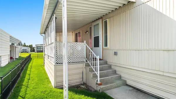 Spokane, WA 99208,1209 E Lyons Ave #221