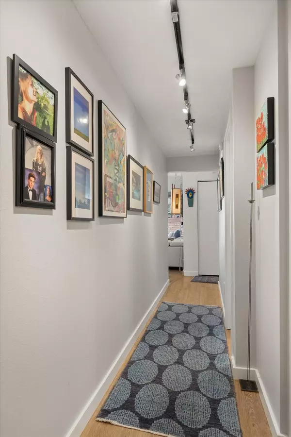 Spokane, WA 99204,214 W 6th Ave #103