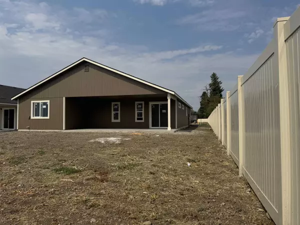 Greenacres, WA 99016,18424 E 1st Ln