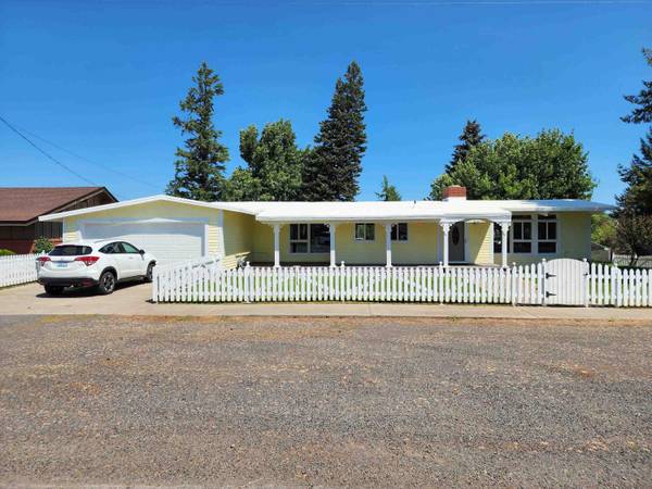 314 Merriam St, Davenport, WA 99122