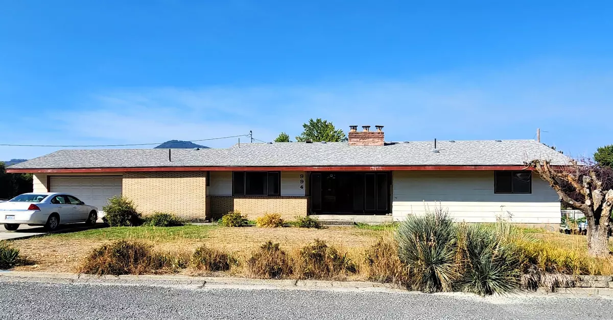 Colville, WA 99114,994 S Miner St