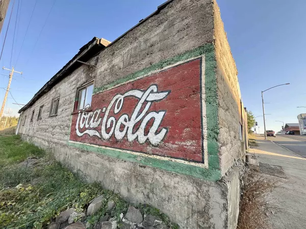 246 N Crosby St, Tekoa, WA 99033