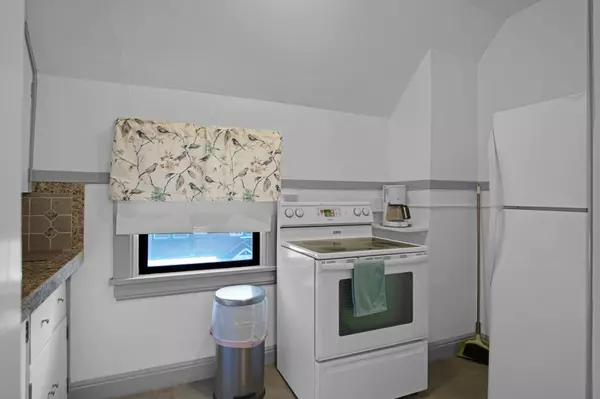 Spokane, WA 99204,517 S Maple St