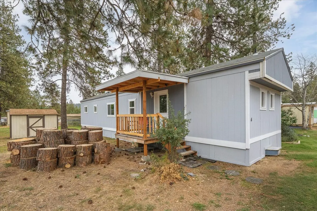 Chattaroy, WA 99003,34314 N Newport Hwy