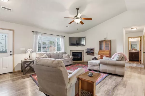 Deer Park, WA 99006,1520 E First Ct