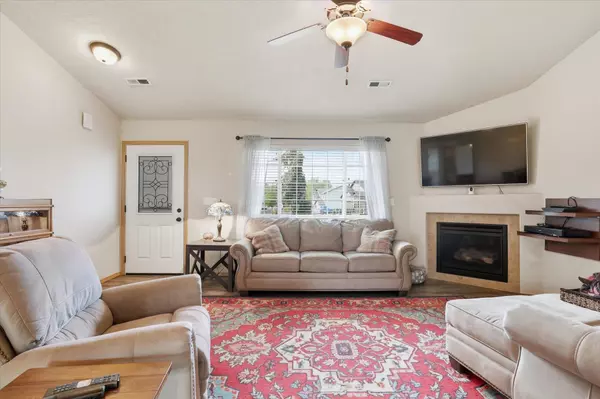 Deer Park, WA 99006,1520 E First Ct