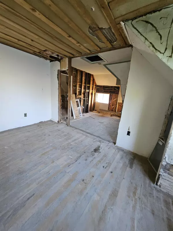 Spokane, WA 99202,2524 W Dean Ave