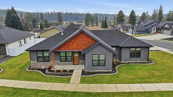 3424 E Yearling Rd, Chattaroy, WA 99003