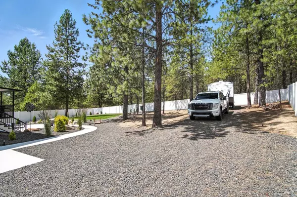 Nine Mile Falls, WA 99026,60849 Westview Dr