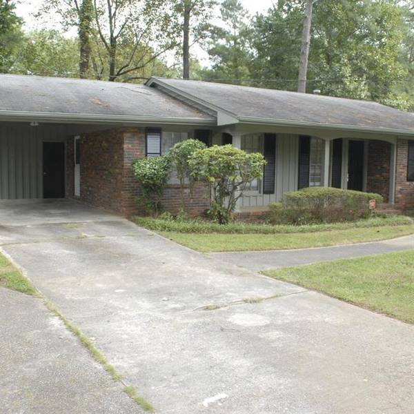 2509 Ben Hill RD, East Point, GA 30344