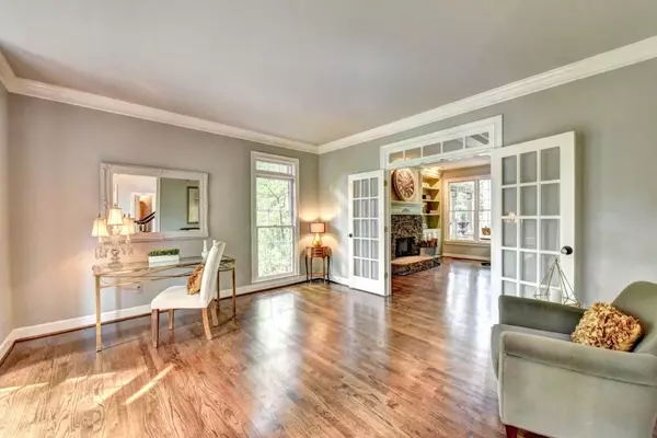 Johns Creek, GA 30022,410 Covington CV