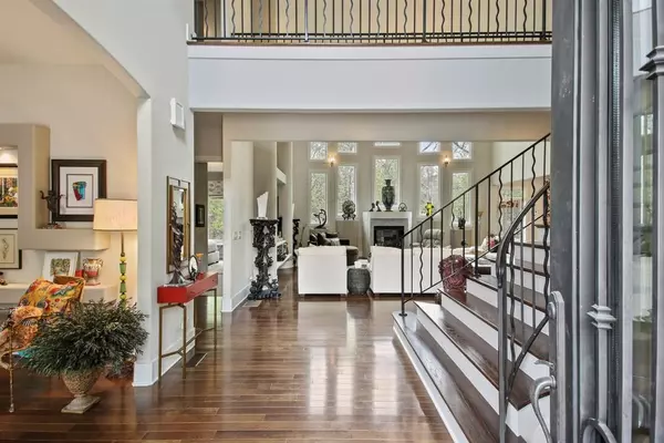 Sandy Springs, GA 30342,5163 Northland DR