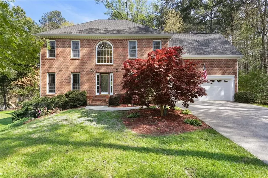 5355 Hunters Oaks DR, Alpharetta, GA 30009