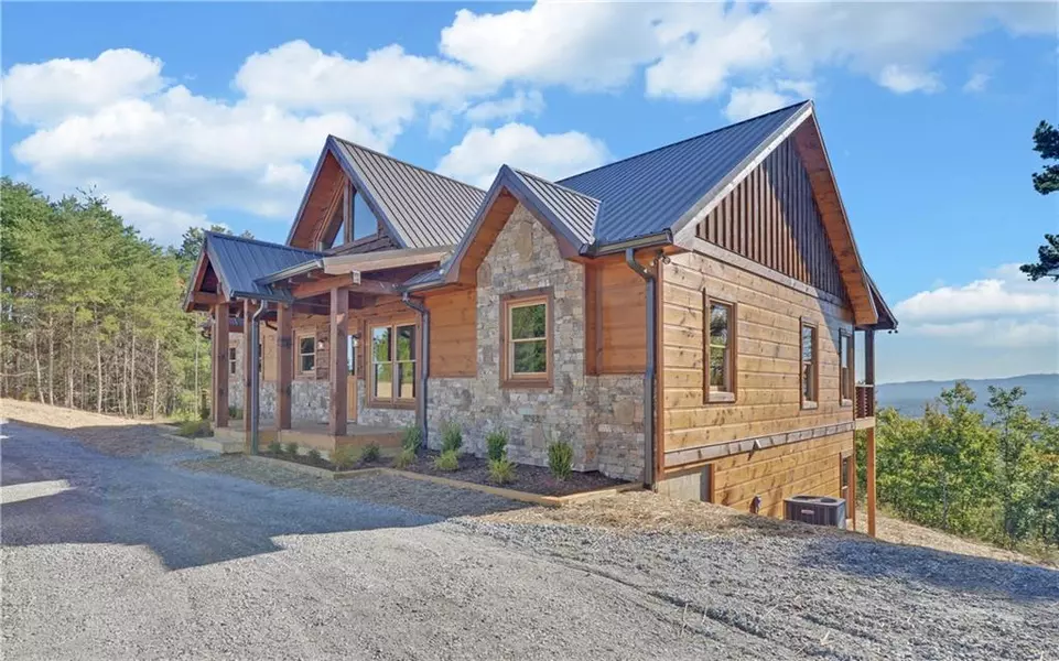 1695 Talona Mountain RD, Ellijay, GA 30540