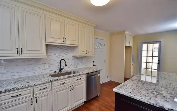 Gainesville, GA 30506,3829 Corinth DR