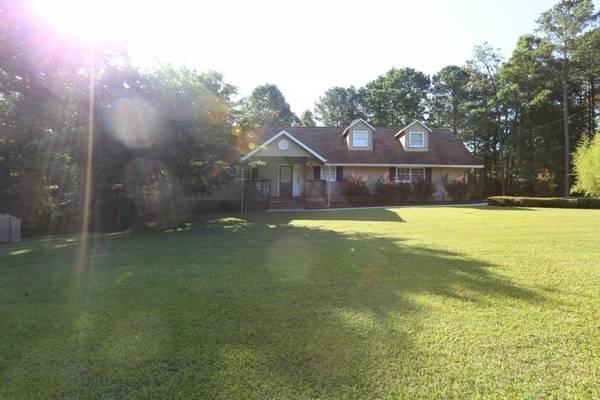 1972 Mount Zion RD, Oxford, GA 30054