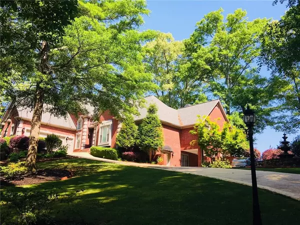 112 Bordeaux WAY, Braselton, GA 30517