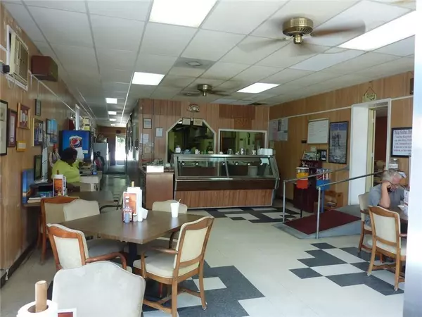 Toccoa, GA 30577,124 W Currahee ST