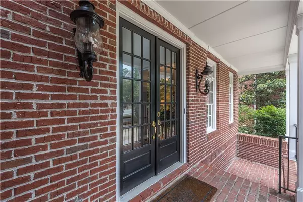 Atlanta, GA 30327,3036 Greendale DR NW