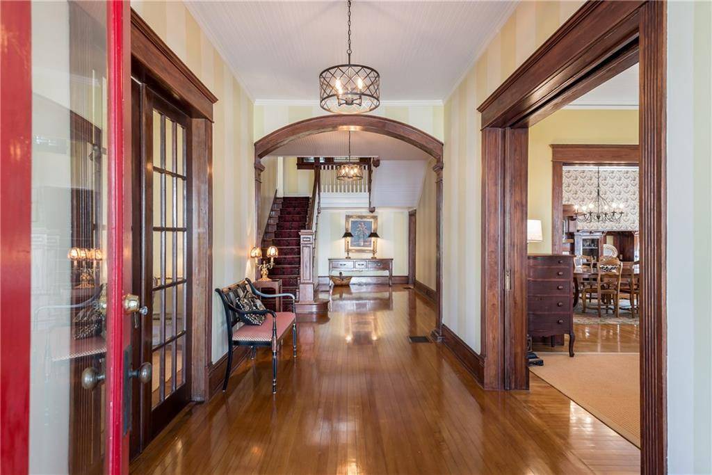Mcdonough, GA 30253,65 College ST