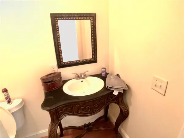 Dahlonega, GA 30533,885 Town Creek Church RD