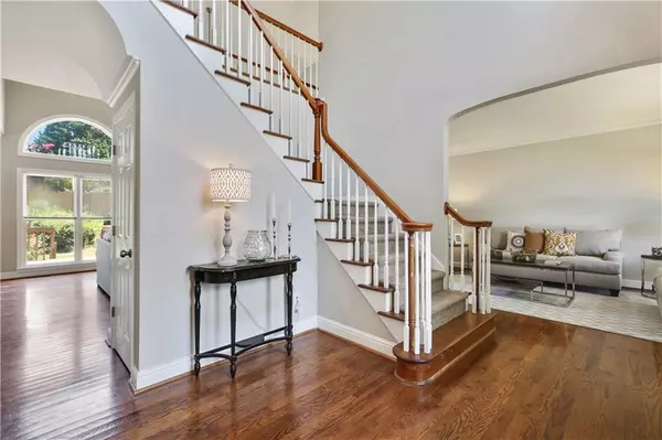 Suwanee, GA 30024,350 Winding Rose LN