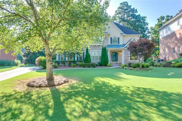 170 Chickering Lake DR, Roswell, GA 30075