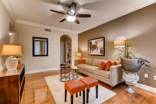 Brookhaven, GA 30319,3777 Peachtree RD NE #1013