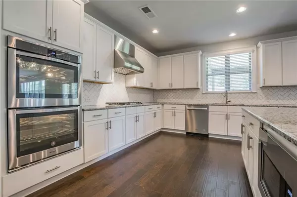 Sugar Hill, GA 30518,5593 Addison Woods PL