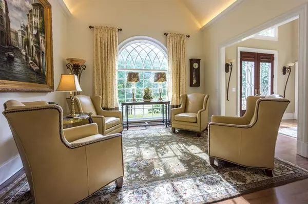 Johns Creek, GA 30097,502 Champions Pointe