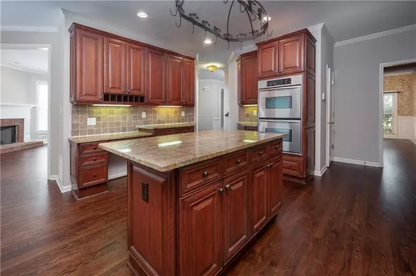 Milton, GA 30004,470 Pine Bough CT