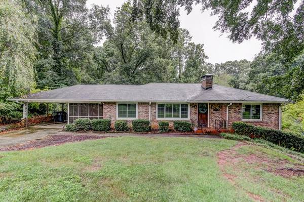 145 Hillcrest DR, Roswell, GA 30075