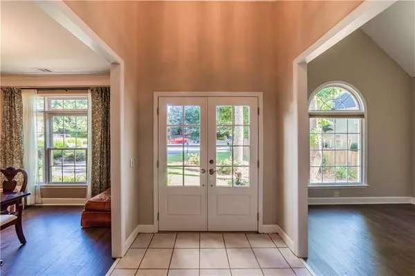 Johns Creek, GA 30022,210 W Brookhollow CT