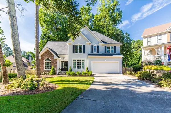 210 W Brookhollow CT, Johns Creek, GA 30022