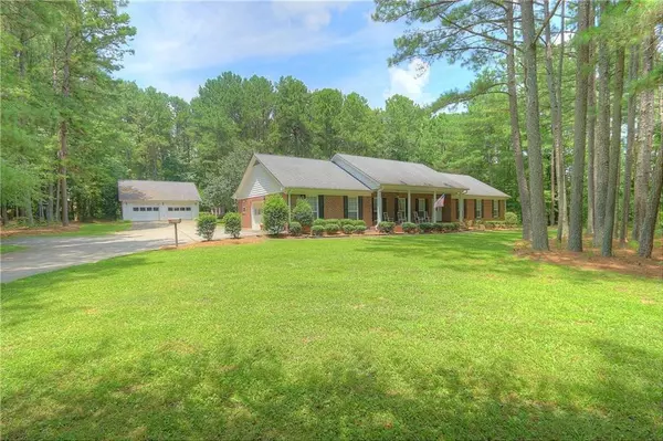 4099 Buck Smith RD, Loganville, GA 30052