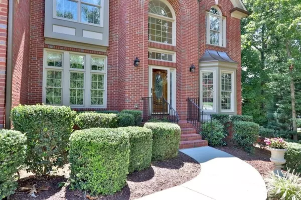 Suwanee, GA 30024,4020 WHISPERING PINES CT