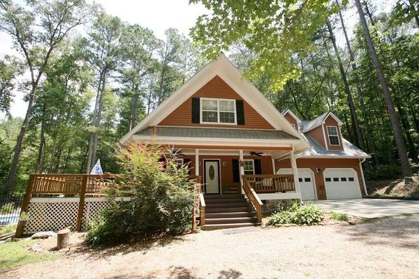 27 Woodstream LN, Tallapoosa, GA 30176