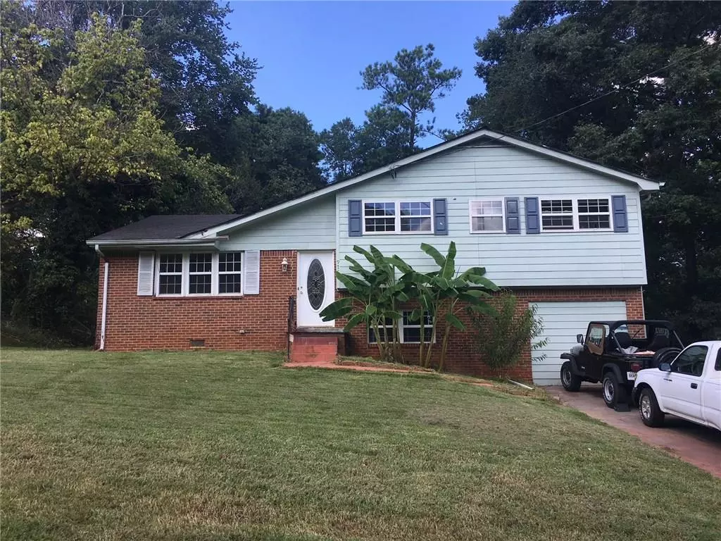 Morrow, GA 30260,976 King James DR